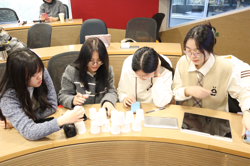 2025-08-12 21:40:10.664000